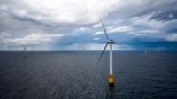 Hywind Scotland, the world’s first floating offshore wind farm - click for full size image